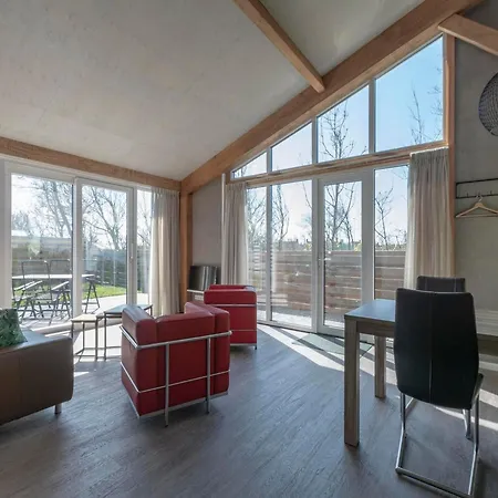 Holiday home Gorgeous With Patio Callantsoog