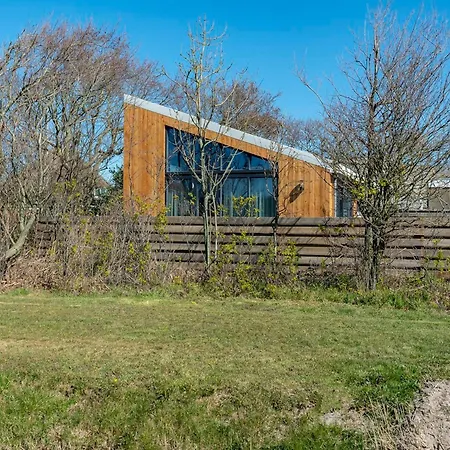 Gorgeous With Patio Holiday home