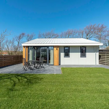 Holiday home Gorgeous With Patio Callantsoog